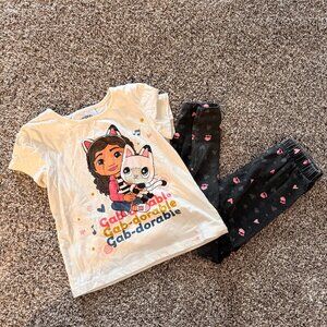 Gab-dorable Gabbys Dollhouse Tshirt and Pants Set for Girls | Size 5/5T
